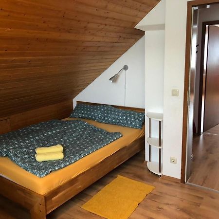 באמברג Gemuetliches Zwei Zimmer Apartment מראה חיצוני תמונה