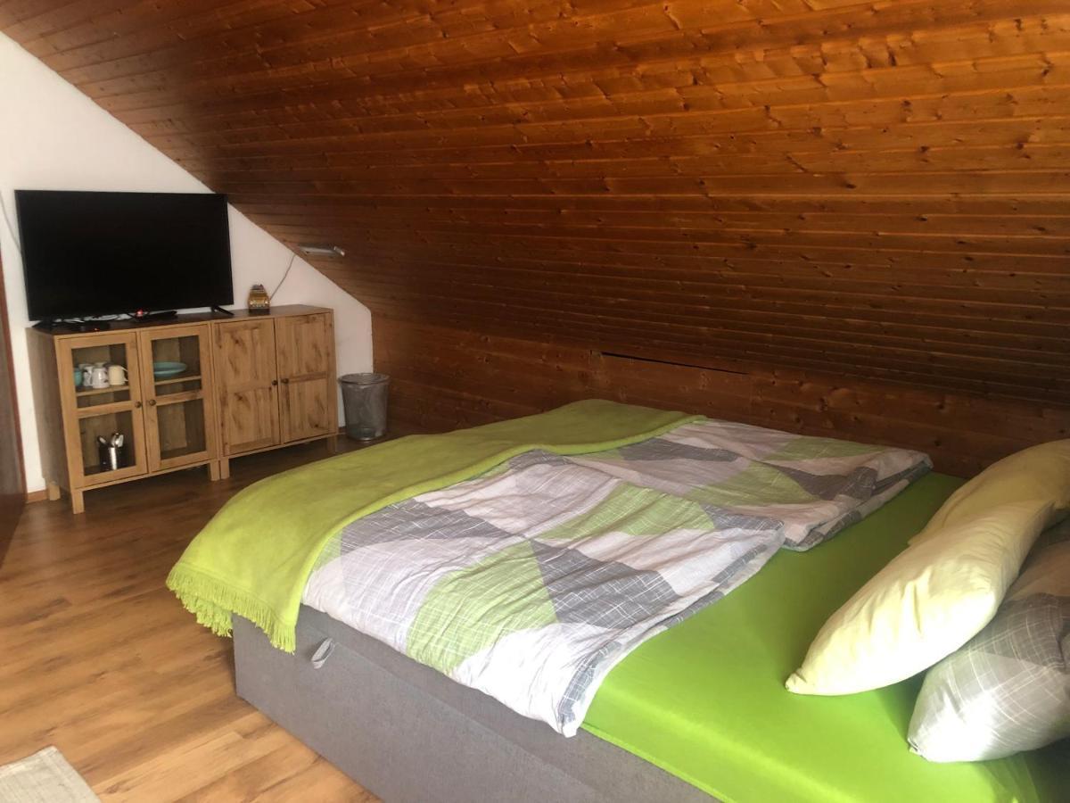 באמברג Gemuetliches Zwei Zimmer Apartment מראה חיצוני תמונה